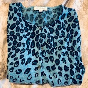 Kinross cashmere blue leopard gradient sweater